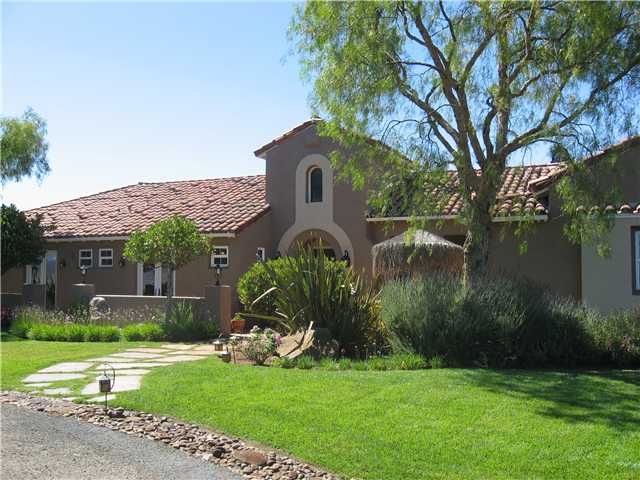 17275 Highlander Rd, Ramona, CA 92065 photo 2