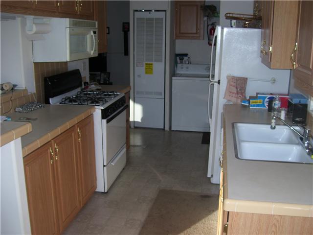 6 Roadliner Ave, Escondido, CA 92027 photo 3