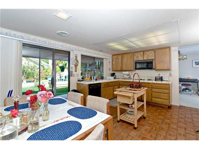 427 Jolina Way, Encinitas, CA 92024 photo 6