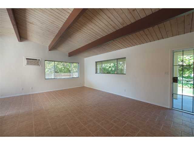 10229 Gaul Way, Spring Valley, CA 91977 photo 6