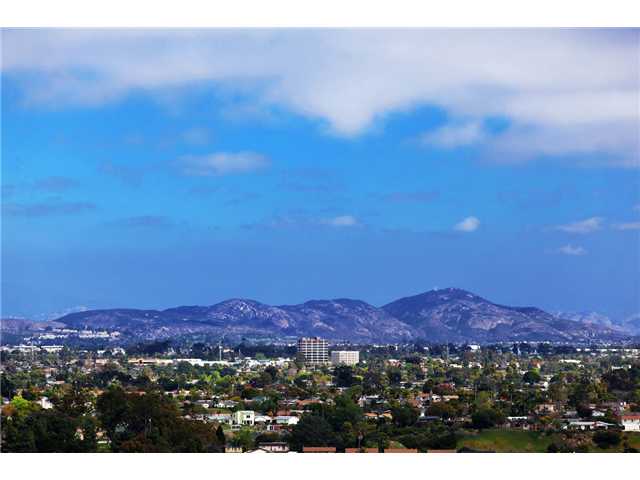 5417 Pacifica Dr, La Jolla, CA 92037 photo 3