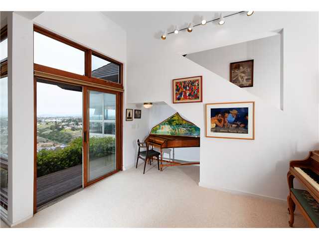 5417 Pacifica Dr, La Jolla, CA 92037 photo 10