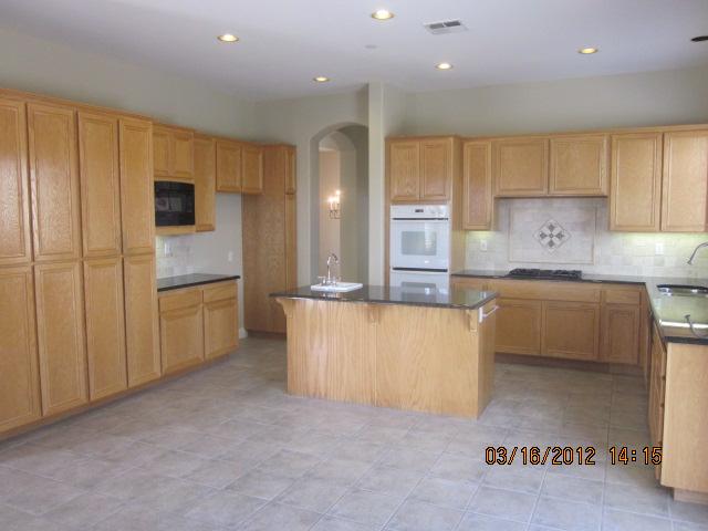 3617 Genista Pl, Fallbrook, CA 92028 photo 4