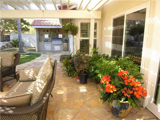 328 Camino Parque Dr, Oceanside, CA 92057 photo 6