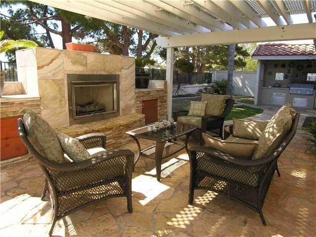 328 Camino Parque Dr, Oceanside, CA 92057 photo 5
