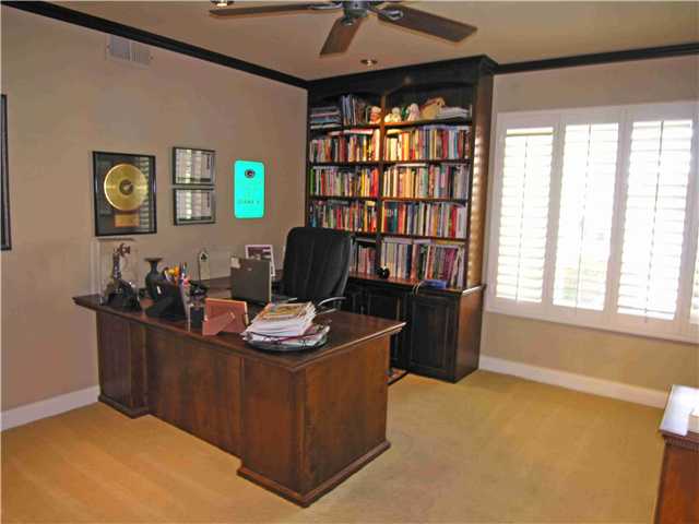 328 Camino Parque Dr, Oceanside, CA 92057 photo 21