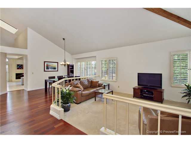 201 Via Palacio, Encinitas, CA 92024 photo 2