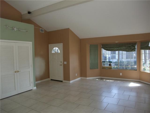 1631 N Vulcan Ave, Encinitas, CA 92024 photo 2