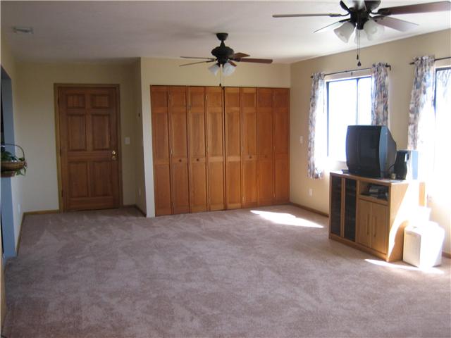 9735 Castaic Ct, Santee, CA 92071 photo 7