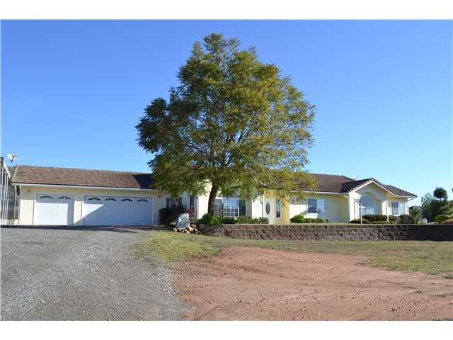 863 Pine Hts, Ramona, CA 92065 photo 3