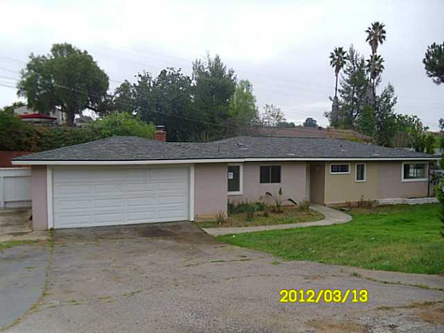 2148 Pomegranate Ln, Fallbrook, CA 92028 photo 1