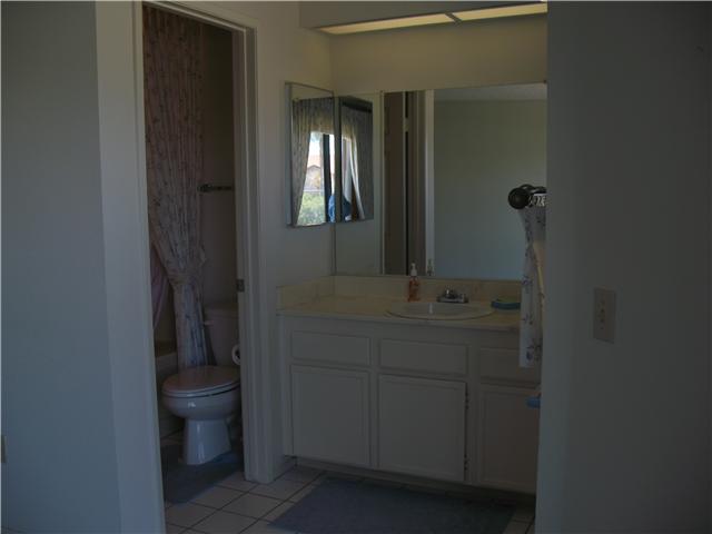 1560 Whispering Palm Dr, Oceanside, CA 92056 photo 9