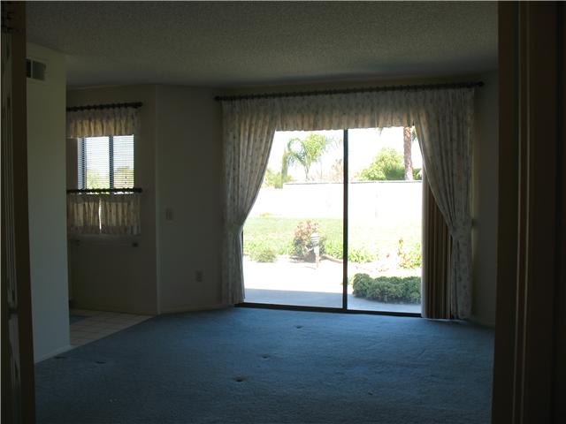 1560 Whispering Palm Dr, Oceanside, CA 92056 photo 7