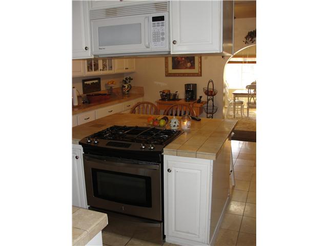 1574 La Corta St, Lemon Grove, CA 91945 photo 14