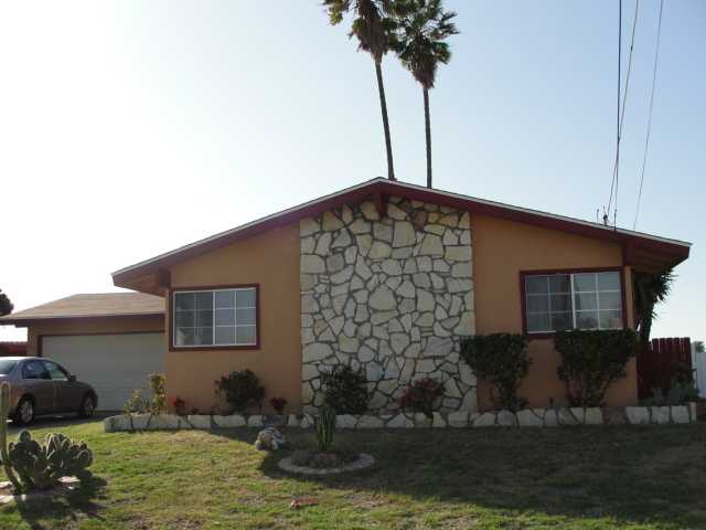 1574 La Corta St, Lemon Grove, CA 91945 photo 2