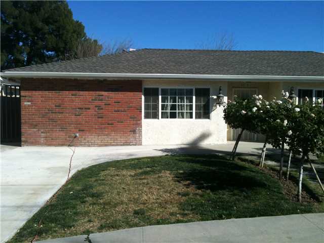 8010 Hatillo Ave, Winnetka, CA 91306 photo 1