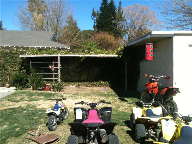 8010 Hatillo Ave, Winnetka, CA 91306 photo 8