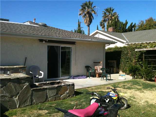8010 Hatillo Ave, Winnetka, CA 91306 photo 7