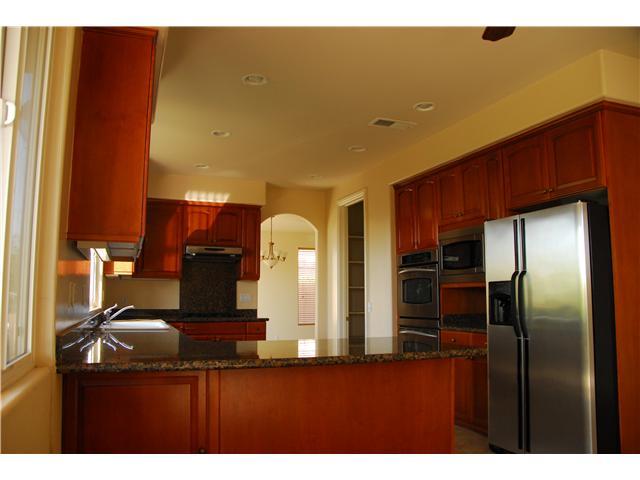 735 Ida Ave, Solana Beach, CA 92075 photo 2