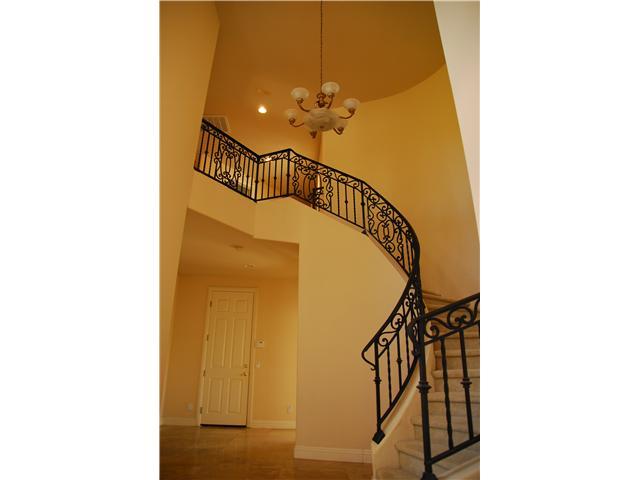 735 Ida Ave, Solana Beach, CA 92075 photo 3