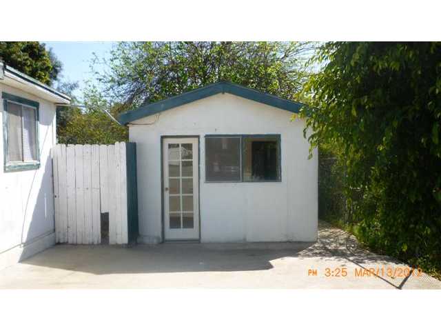 409 Womack Ln, Fallbrook, CA 92028 photo 3