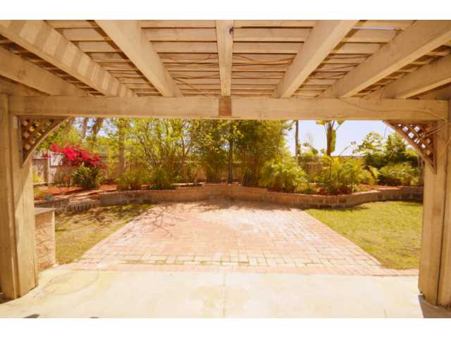 728 Rivertree Dr, Oceanside, CA 92058 photo 25