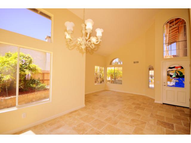 728 Rivertree Dr, Oceanside, CA 92058 photo 5