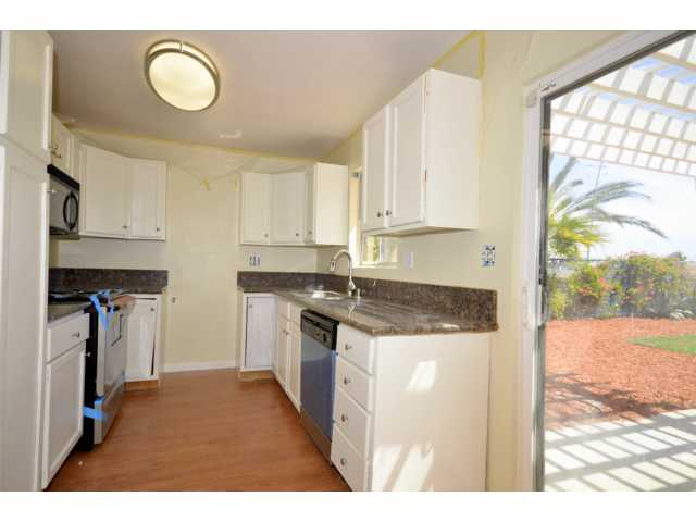 4215 Lewis St, Oceanside, CA 92056 photo 4