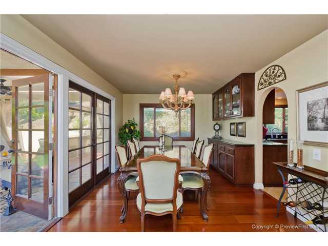 9348 Edgewood Dr, La Mesa, CA 91941 photo 4