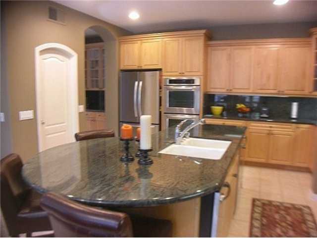 7408 Capstan Dr, Carlsbad, CA 92011 photo 3