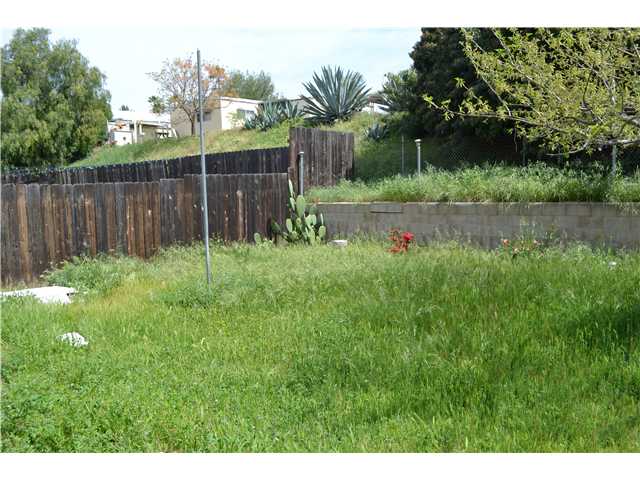 9007 Bubbling Wells Rd, Lakeside, CA 92040 photo 11