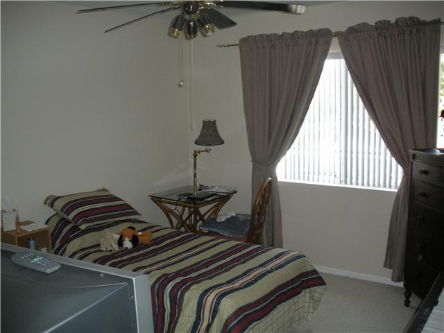 1095 Sumner Pl, El Cajon, CA 92021 photo 13