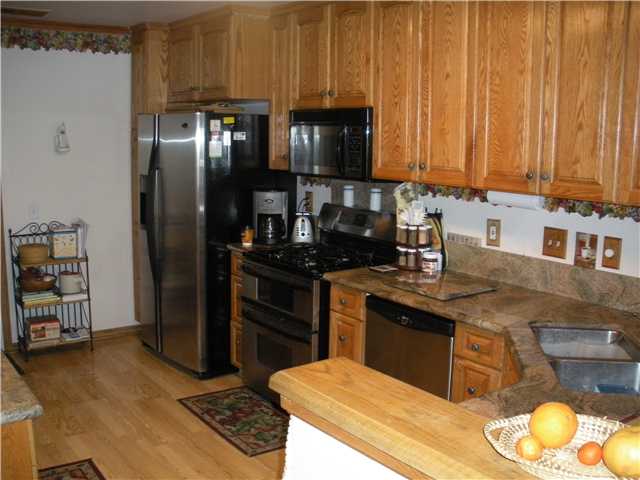 1095 Sumner Pl, El Cajon, CA 92021 photo 5