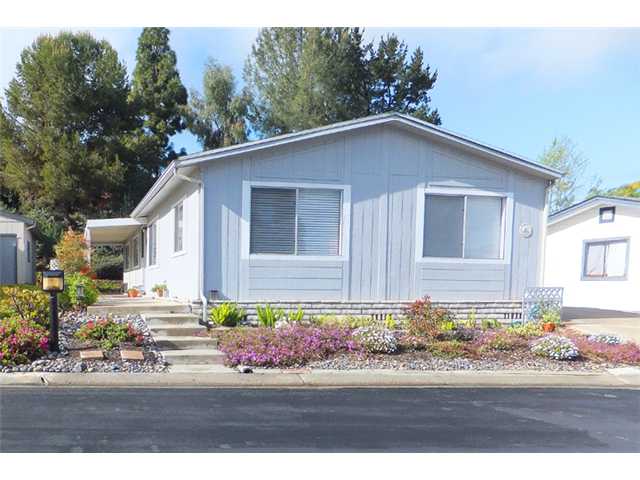 5417 Kipling Ln, Carlsbad, CA 92008 photo 2