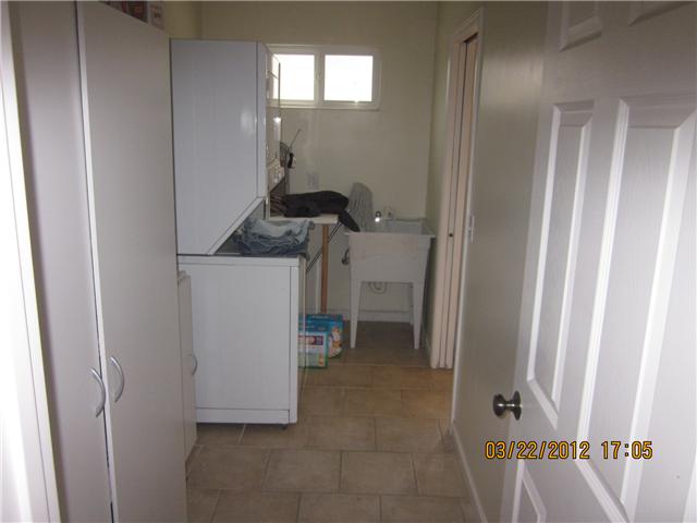 1325 Lemon St, Oceanside, CA 92058 photo 5