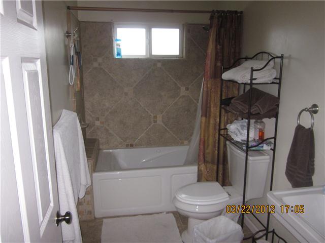 1325 Lemon St, Oceanside, CA 92058 photo 9