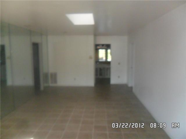 1381 Casper St, Oceanside, CA 92056 photo 3