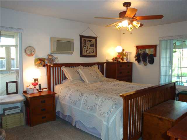 1047 Hazen Dr, San Marcos, CA 92069 photo 3