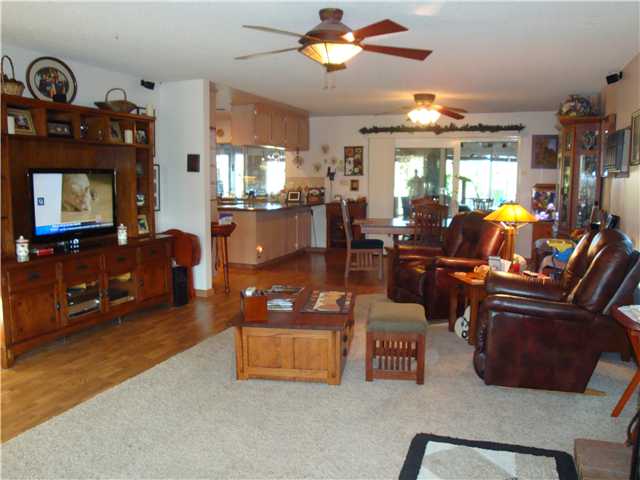 1047 Hazen Dr, San Marcos, CA 92069 photo 2