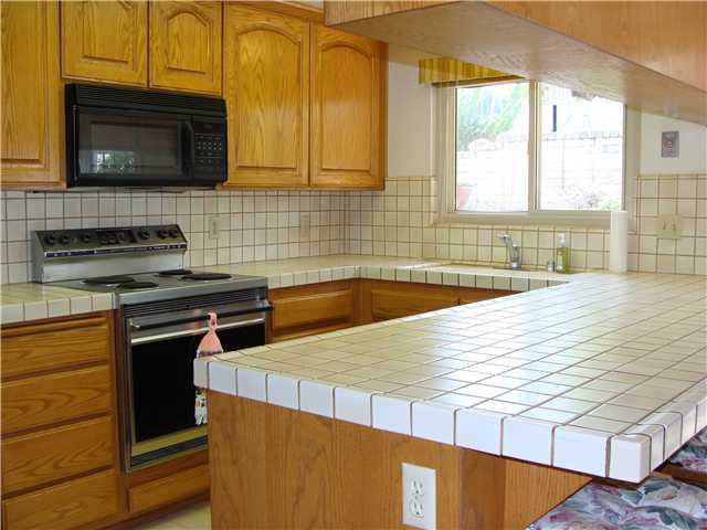 4676 Edenvale Ave, La Mesa, CA 91941 photo 3