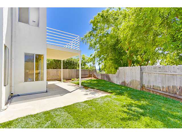 10516 Flora Camellia Ct, Santee, CA 92071 photo 21