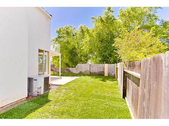 10516 Flora Camellia Ct, Santee, CA 92071 photo 20