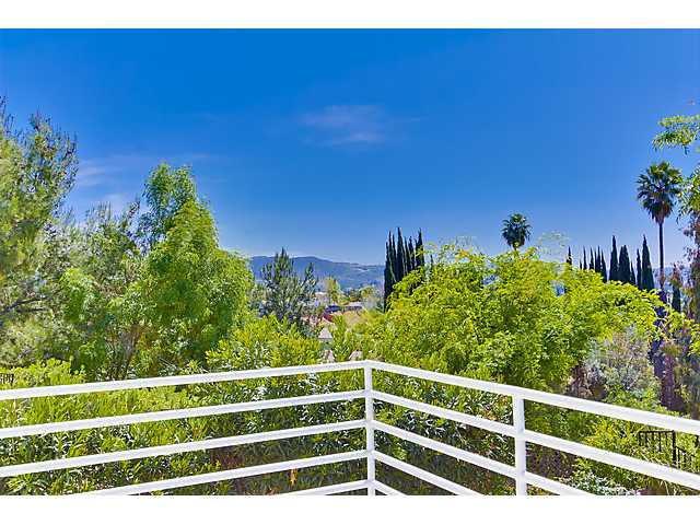 10516 Flora Camellia Ct, Santee, CA 92071 photo 17