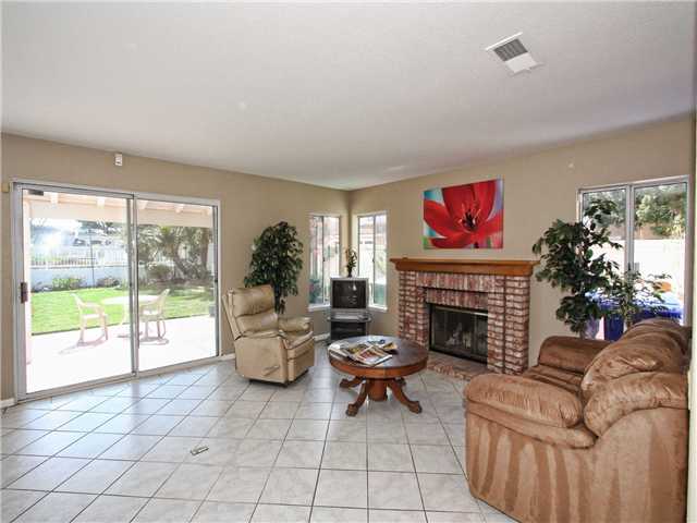 1164 Masterpiece Dr, Oceanside, CA 92057 photo 6