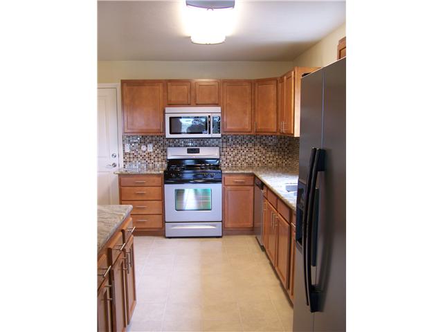 634 Bluffview Rd, Spring Valley, CA 91977 photo 4