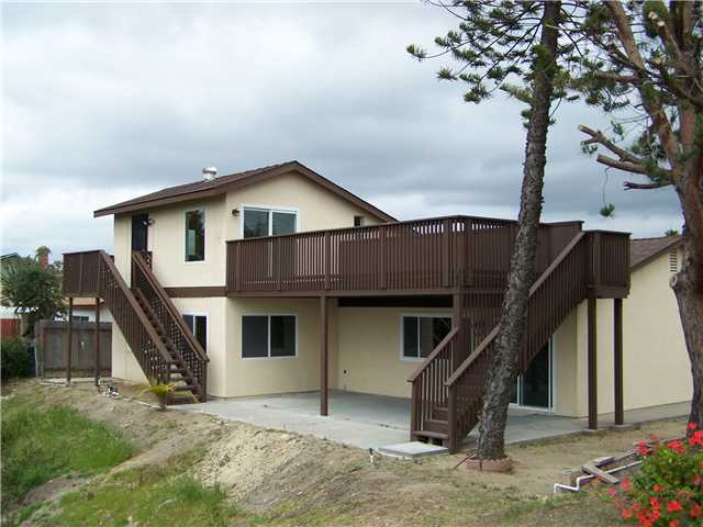 634 Bluffview Rd, Spring Valley, CA 91977 photo 2