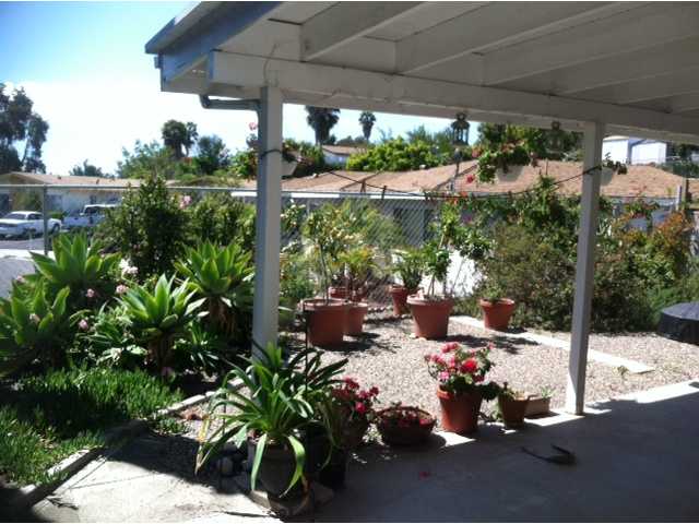 3741 Balboa Dr, Oceanside, CA 92056 photo 2