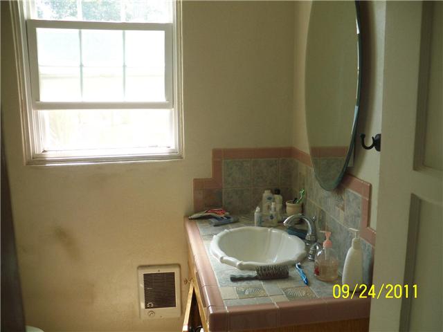 9025 Johnson Dr, La Mesa, CA 91941 photo 8