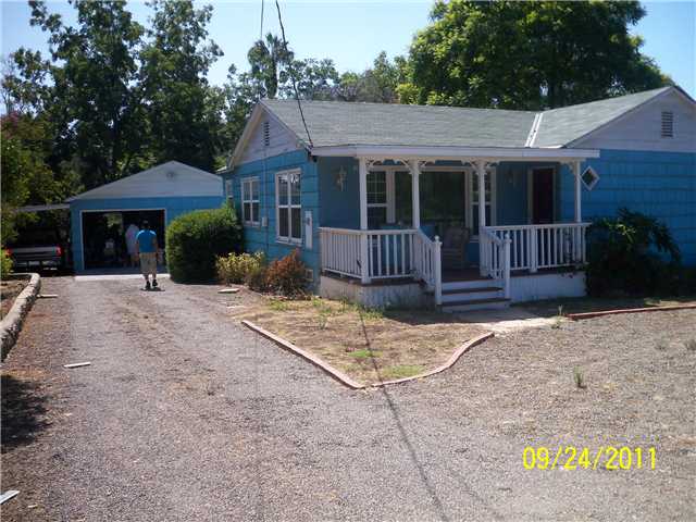 9025 Johnson Dr, La Mesa, CA 91941 photo 1