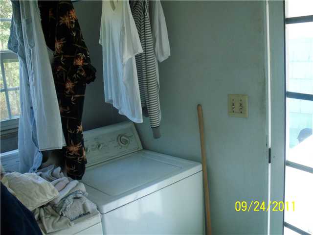 9025 Johnson Dr, La Mesa, CA 91941 photo 12